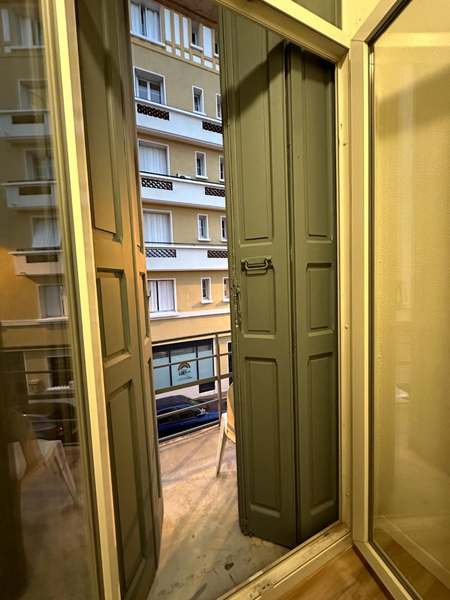 Studio Urbain Cosy-Touche Retro Perpignan Exterior photo